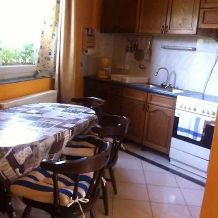 - Balaton 19286 Appartement